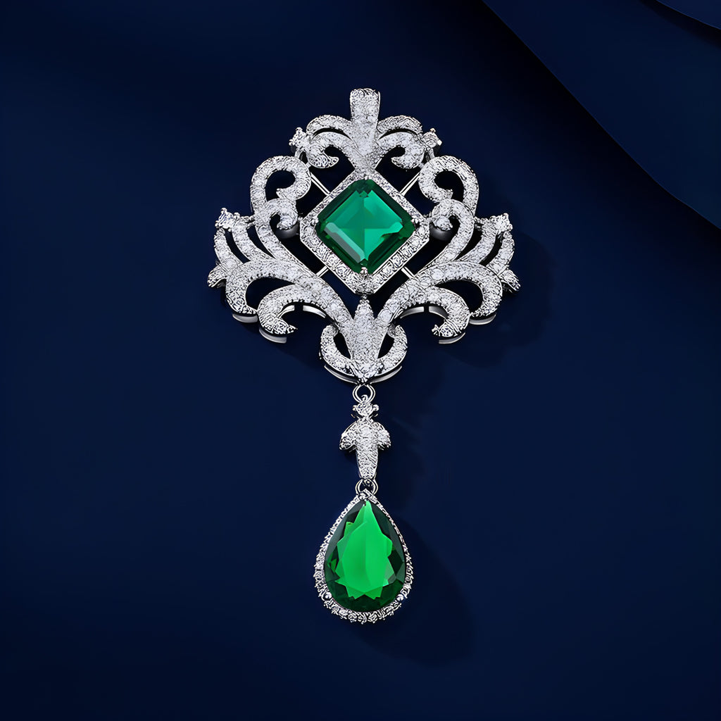 New Emerald Crystal Hollow-out Retro Court-style Brooch For Women