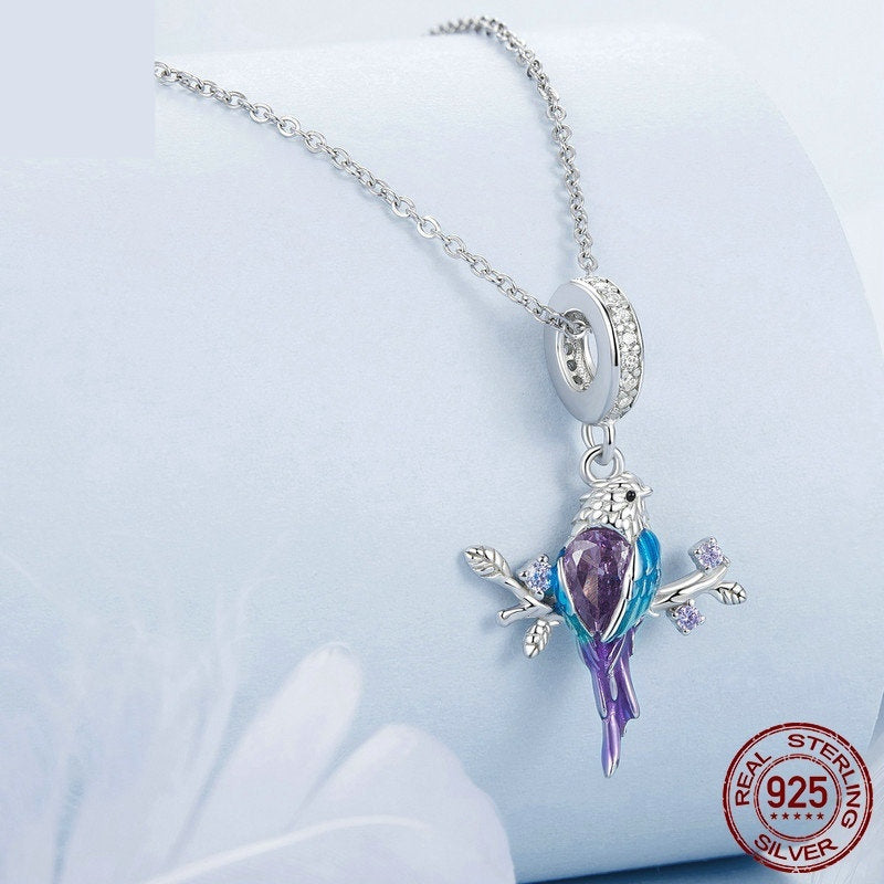 DIY Pendant Accessory Featuring A Dripping-oil Kingfisher Design