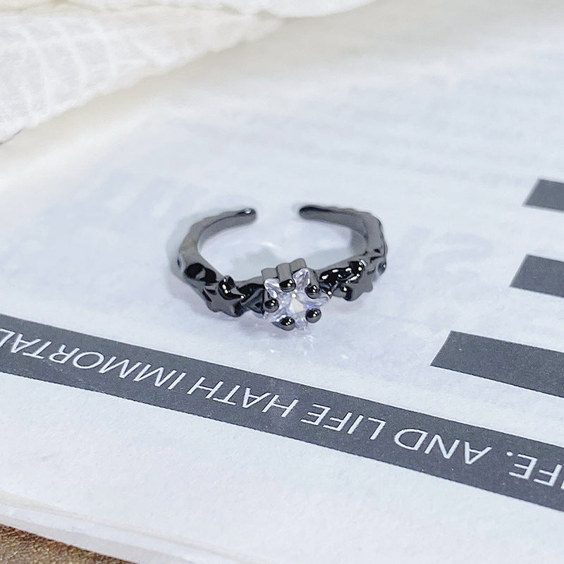 Dark-themed Heart-shaped Adjustable Ring