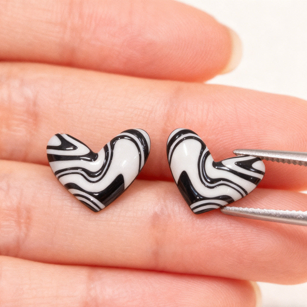 Black&White Heart Earrings-1416