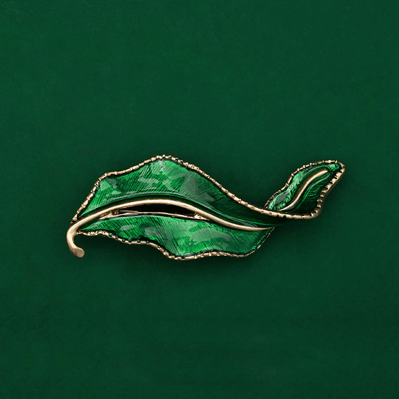 Fashionable Trendy Plant And Pearl Brooch In Alloy And Enamel