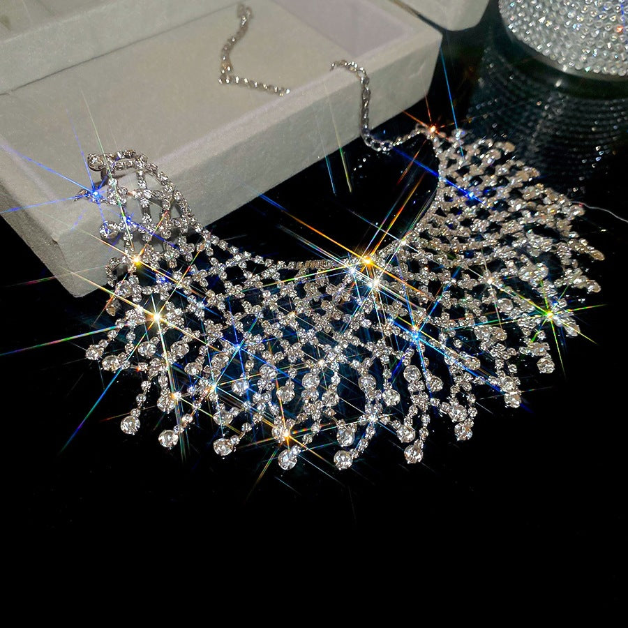 Diamond Flower Tassel Necklace Light Luxury High-grade Sweater Chain