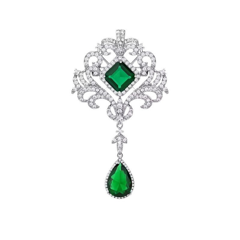 New Emerald Crystal Hollow-out Retro Court-style Brooch For Women