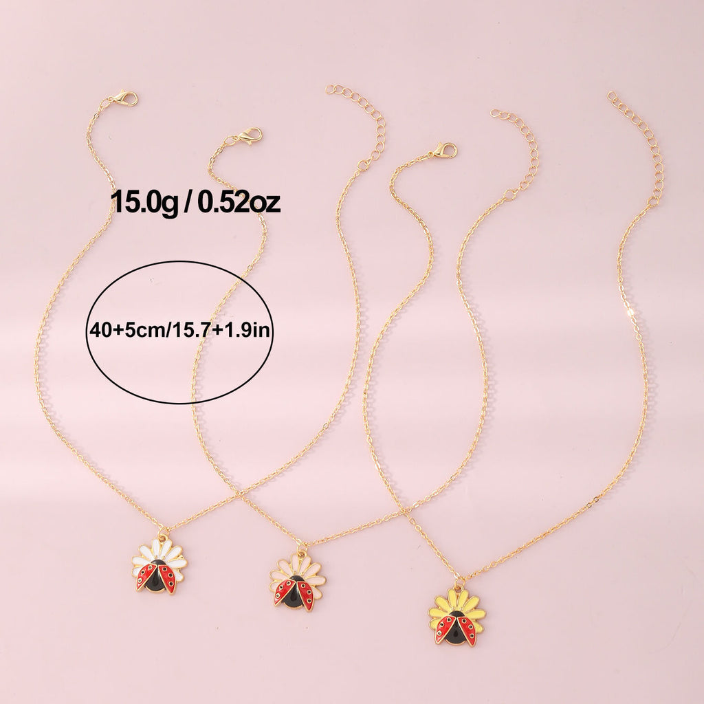 Children's Jewelry Pastoral Style Flower Ladybug Necklace Cute Cartoon Seven-spot Ladybug Pendant