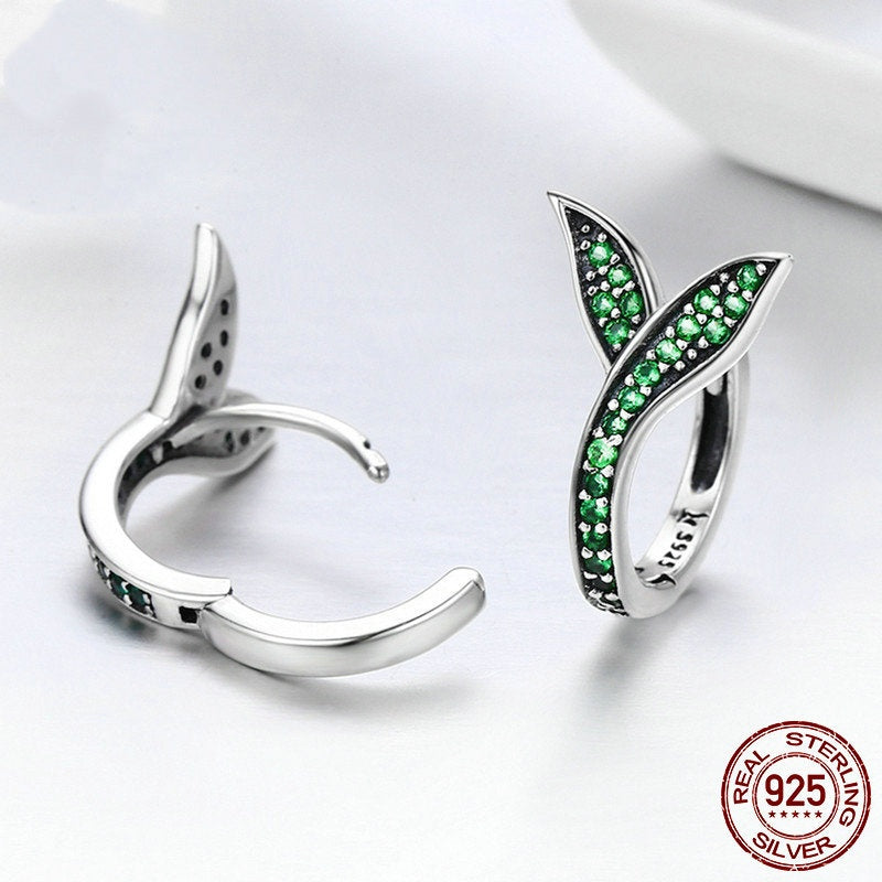 New Korean-style S925 Sterling Silver Fashion Stud Earringssimple And Stylish