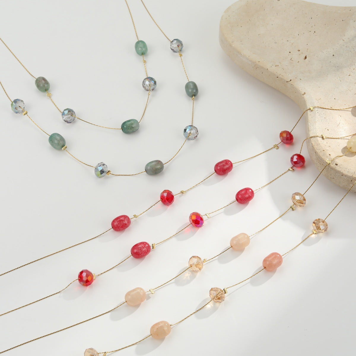 French-style Vintage Sweater Chain With A Chic Elegant And Distinctive Vibe