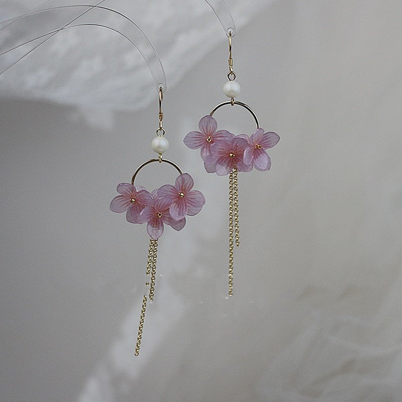 Heat-Shrinkable Sheet Lavender Hydrangea Petal Fairy Earrings