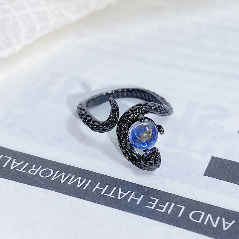 Dark-themed Heart-shaped Adjustable Ring