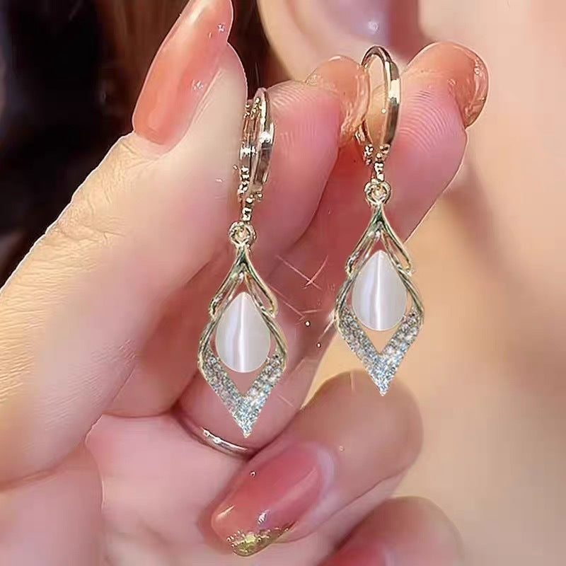 Womens Elegan Light-Luxury Minimalist Fashionable Waterdrop Earrings